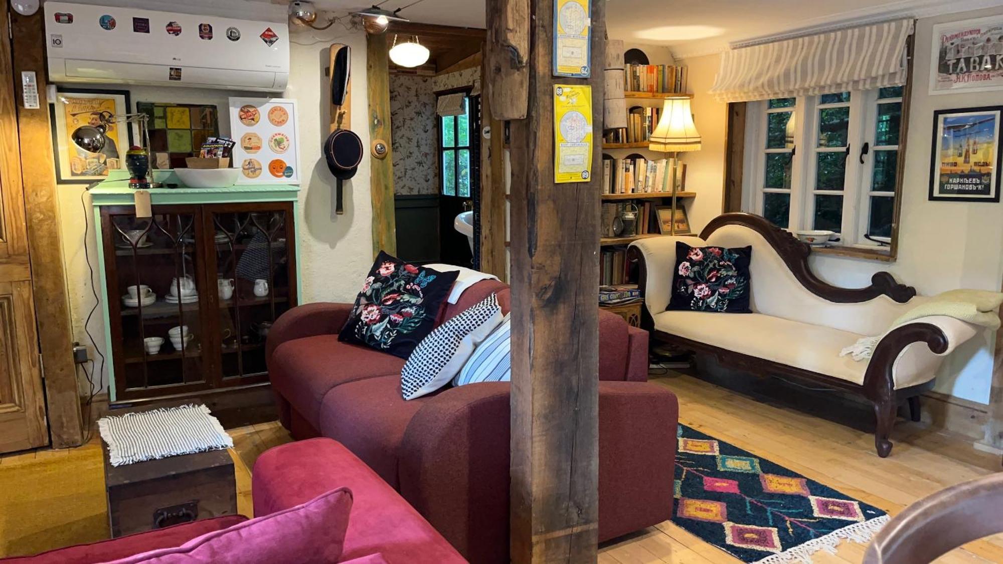 Remarkable Boultons Barn With Hot Tub * Newton Abbot